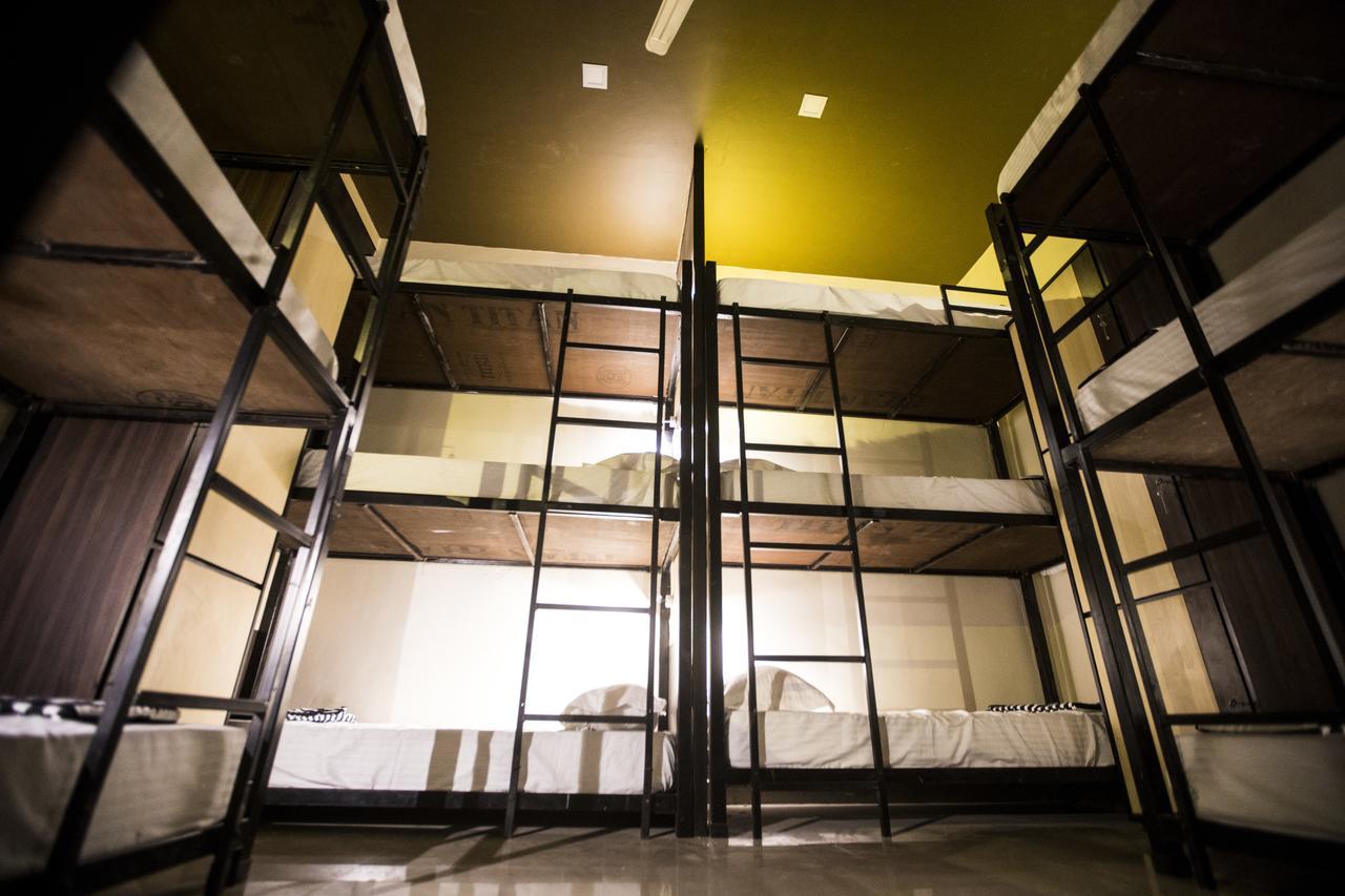Hostel Backpackers Park Kalkuta Zewnętrze zdjęcie