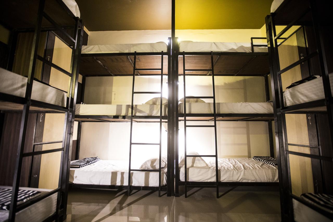 Hostel Backpackers Park Kalkuta Zewnętrze zdjęcie